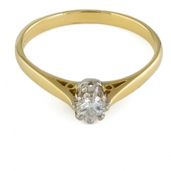 18ct gold Diamond solitaire Ring size S